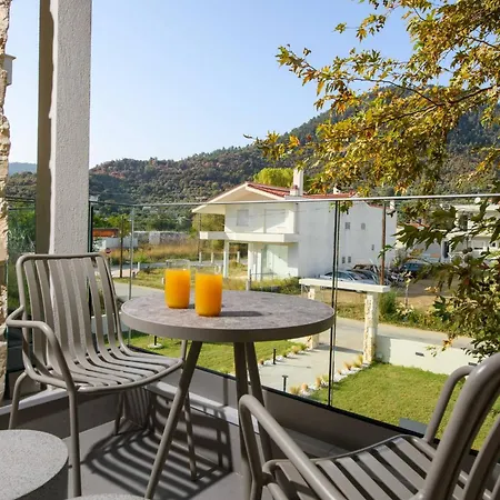 Ammothines خْريسيا أموذيا